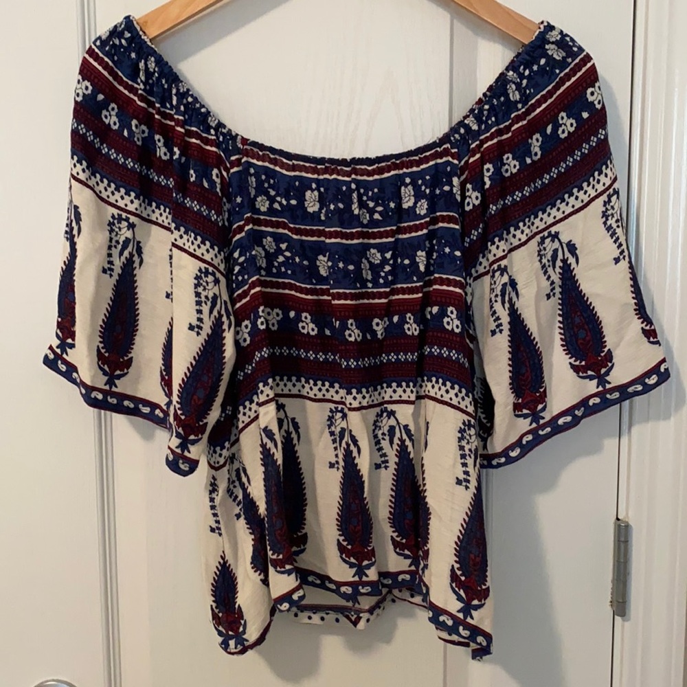 Forever 21 floral top